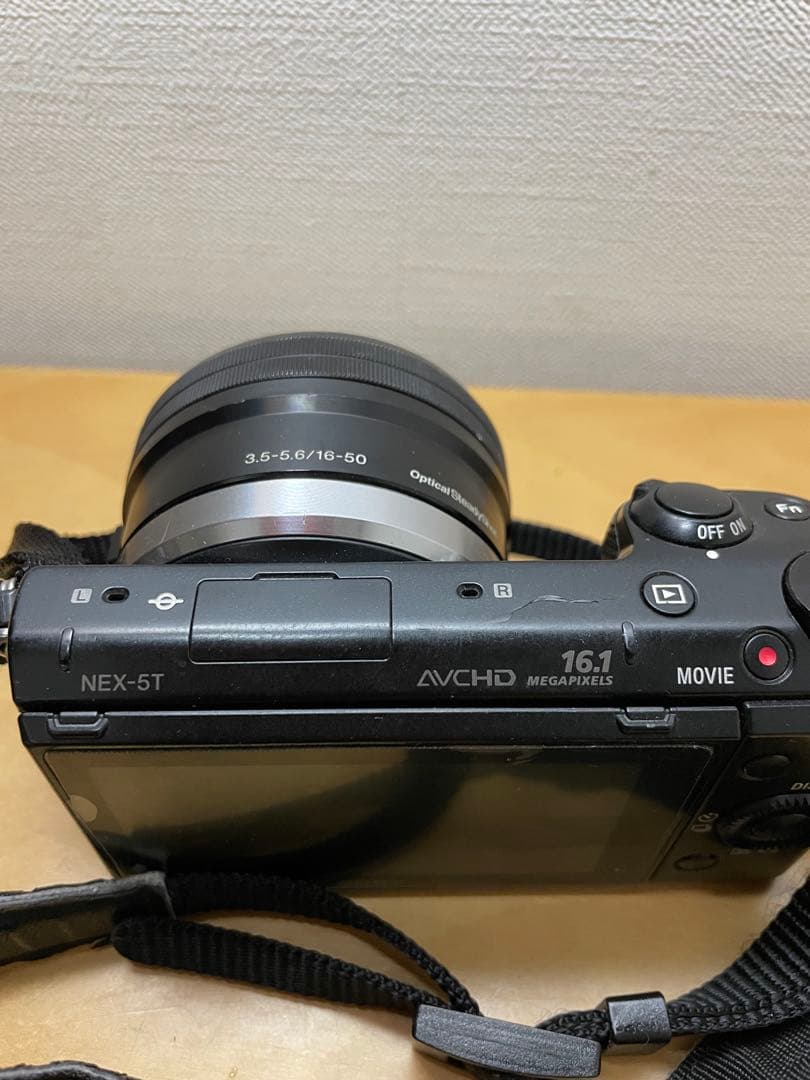 sony α NEX-5T