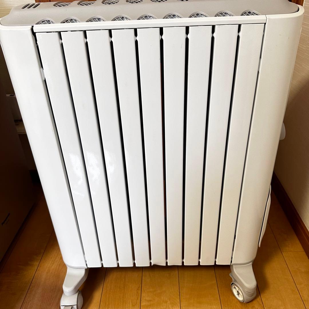 ⑮ デロンギ　オイルヒーター　RHJ75V0915-GY　10~13畳用