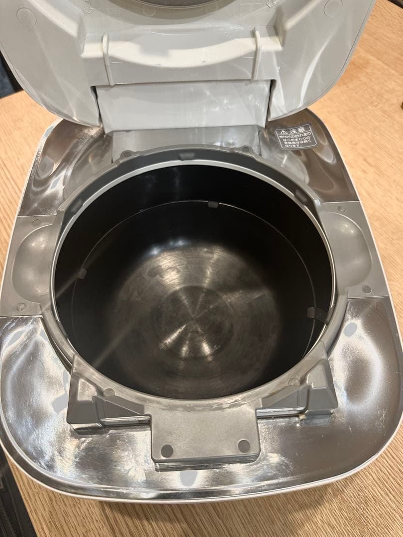 象印 炎舞炊き 圧力I H炊飯器 NW-FA10 絹白　状態良好