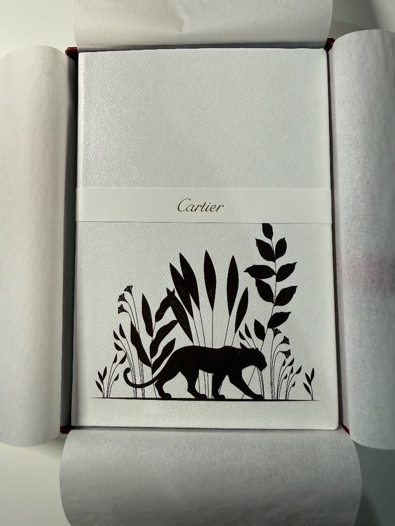 新品・未使用【Cartier カルティエ パンテール ノート 赤白 ２冊セット】
