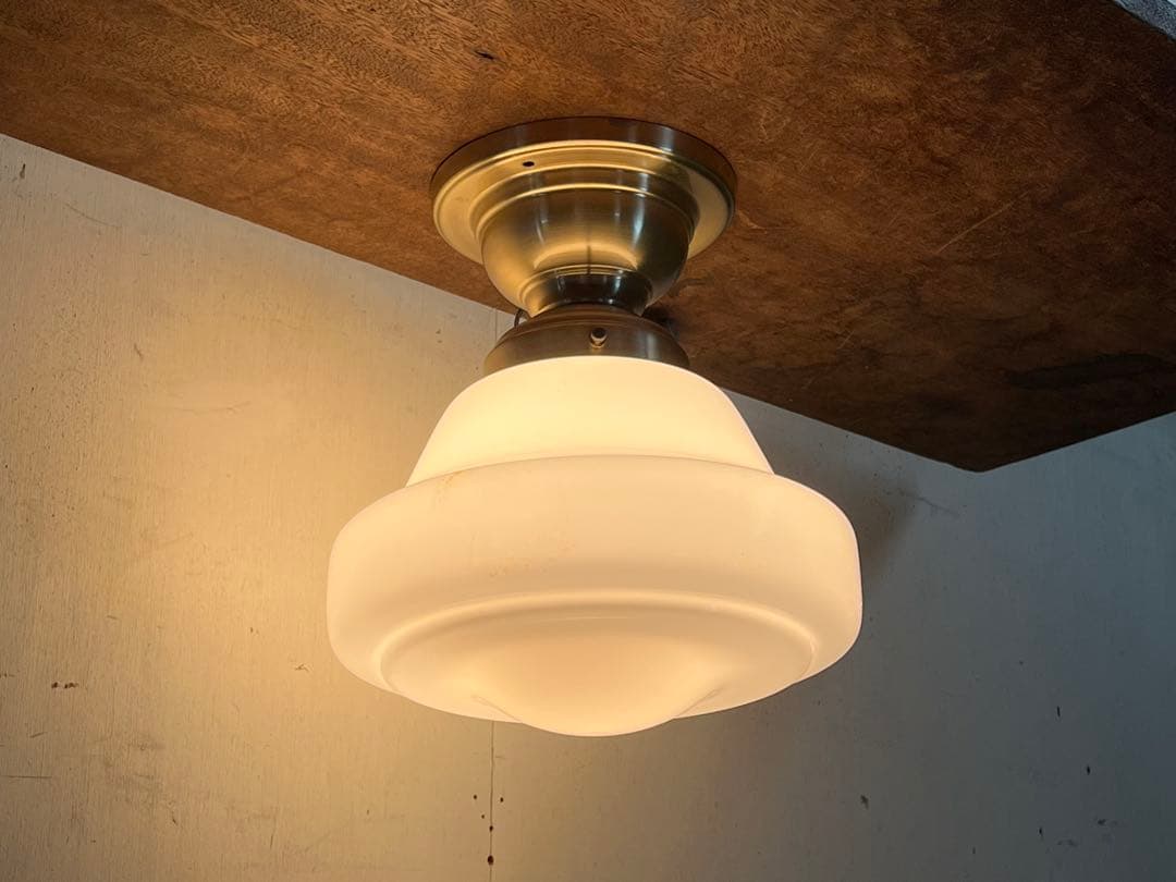 次*丸様 「デッドストック」ガラスシェードの照明器具 レトロ天井照明 ペンダント