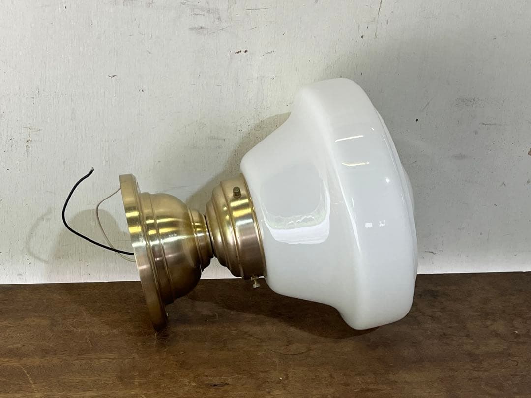 次*丸様 「デッドストック」ガラスシェードの照明器具 レトロ天井照明 ペンダント