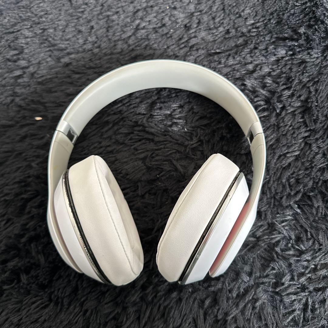 beats studio2 wireless ヘッドホン ホワイト レッド