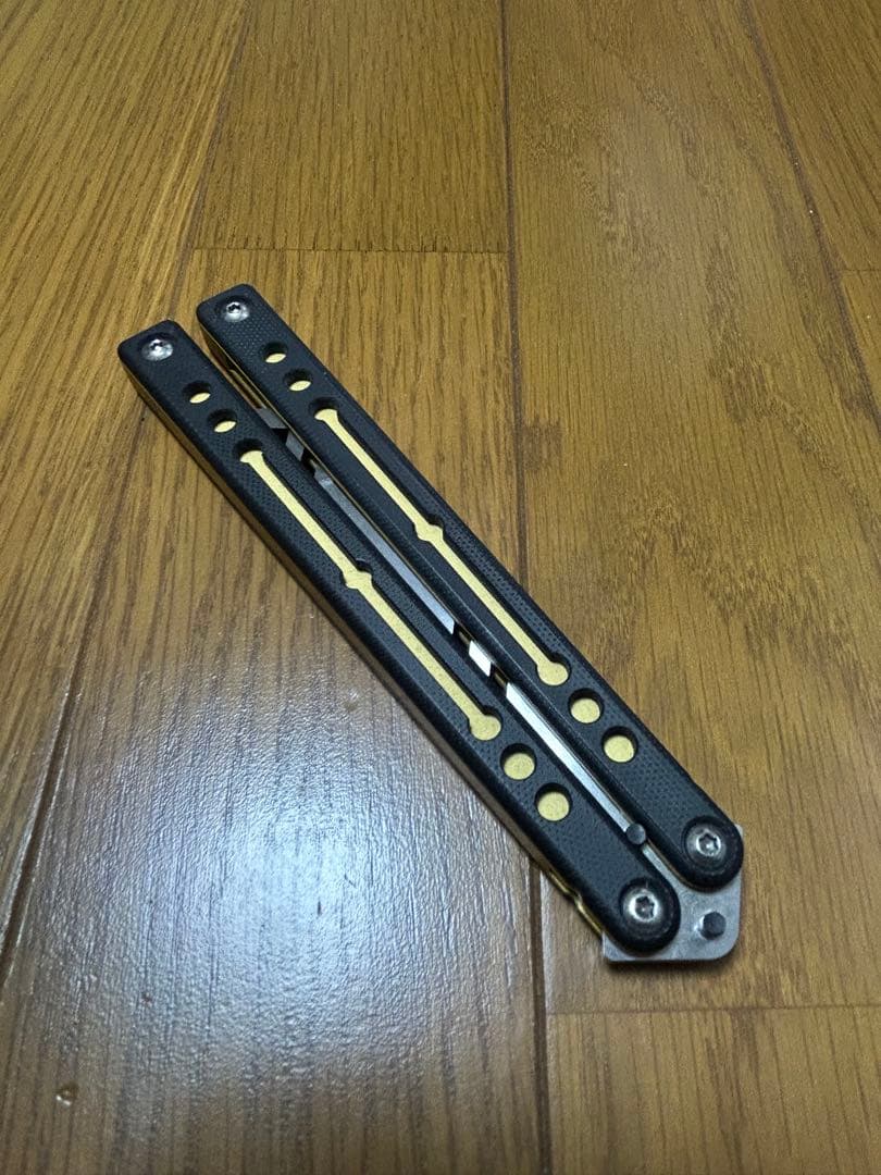 スポーツトイ・アクショントイ squid industries Nautilus V1