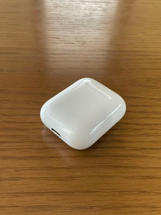 Apple AirPods 第一世代
