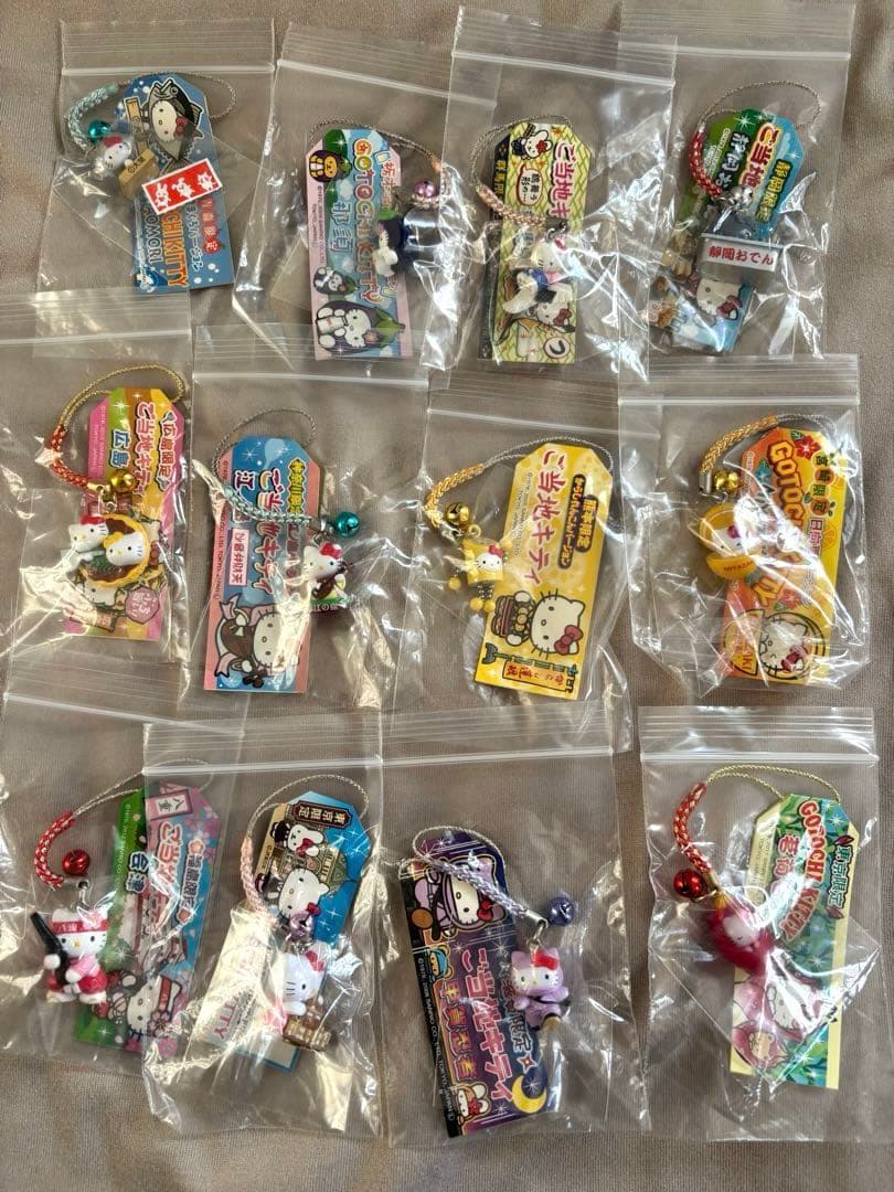 ご当地キティ　まとめ売り　49点　バラ売りは購入前にコメントしてください