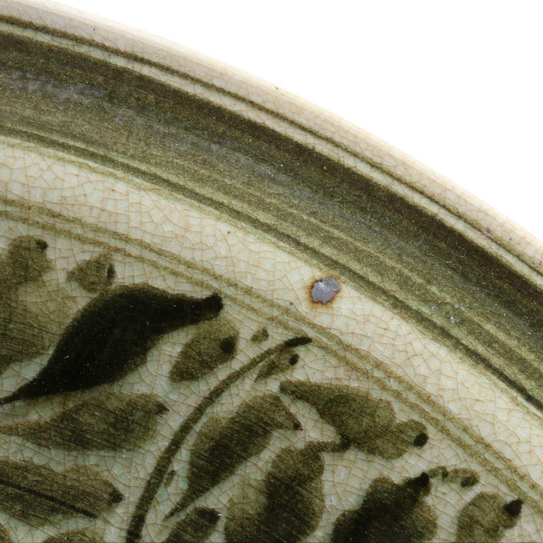 東南アジア美術 ミャンマー 鉄釉 葉文盤 飾皿 大皿 古玩　AN372