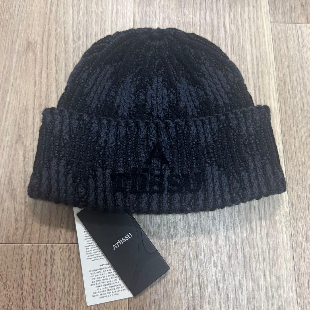 atiissu ニット帽　ビーニー