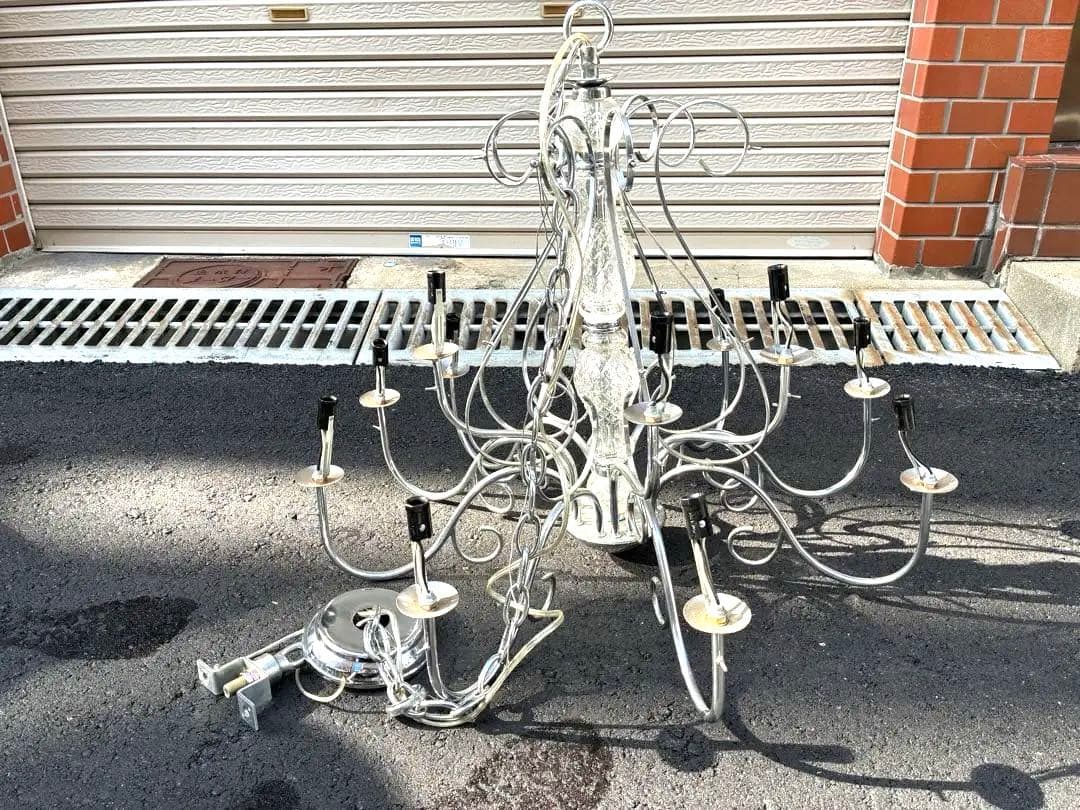 シルバーシャンデリア の骨組み