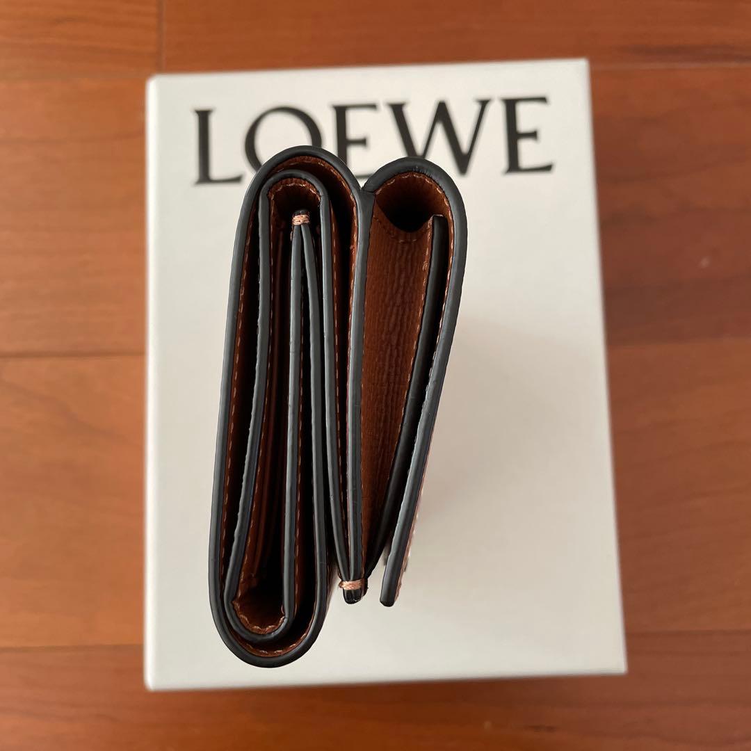 LOEWE ロエベ アナグラム トライフォールド 財布 ブラウン　三つ折り財布