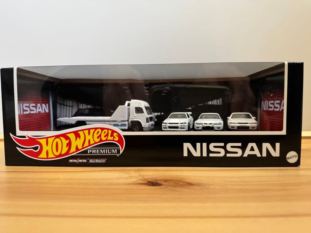 Hot Wheels PREMIUM Nissan セット