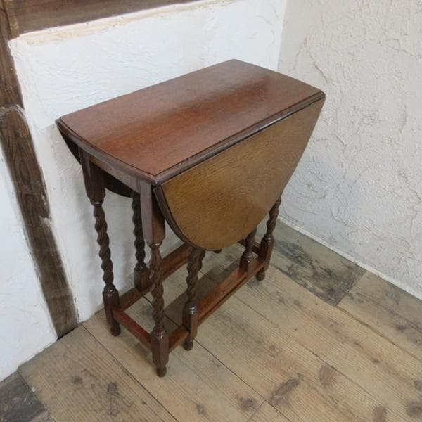 イギリス アンティーク 家具 スモールゲートレッグテーブル ツイスト 6904d