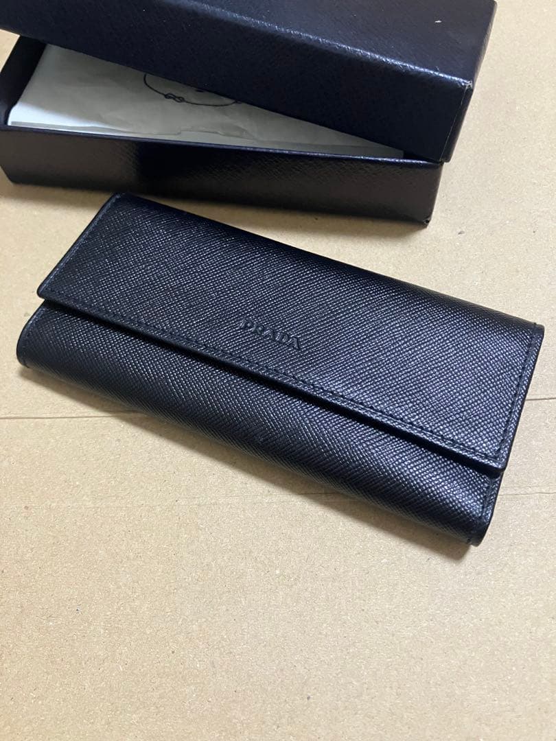 新品保管品　プラダ　キーケース