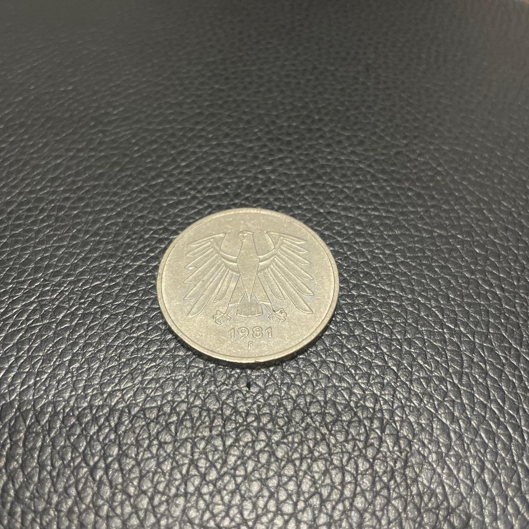 【ゆん】1981年 ドイツ 5マルク 硬貨、カルティエ時計