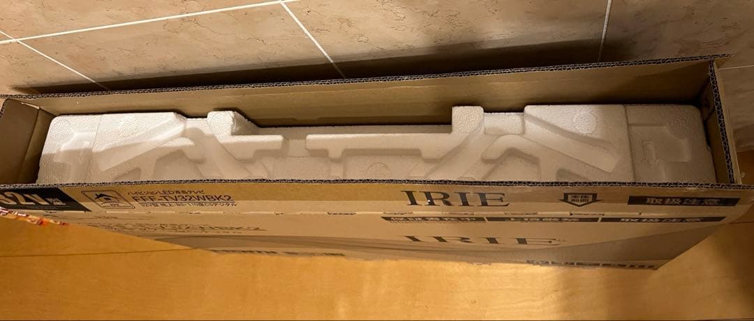 【美品】IRIE 32V型液晶テレビ リモコン 説明書 B-CAS 外箱付き