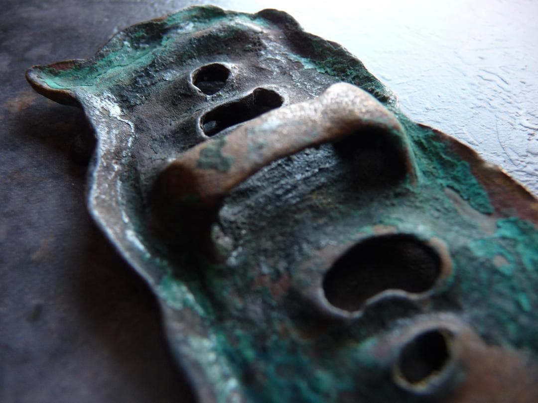 青銅器　オルドス　腰飾り