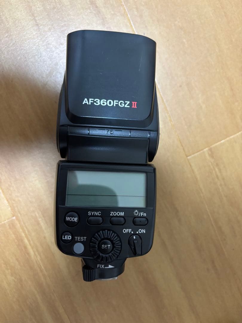 K-70 ボディ+18-250mm レンズ ストロボ付き