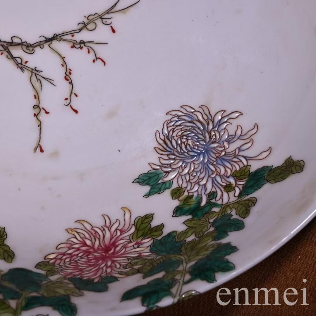 中国古美術・珍蔵粉彩・花鳥絵磁器の中皿・純手描き・木製箱付・置物・文房具・観賞皿