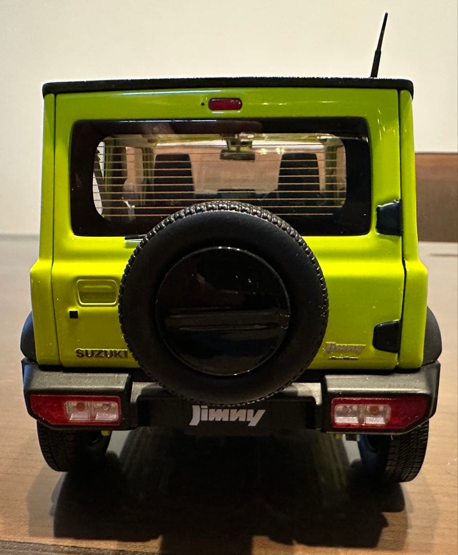スズキ ジムニー ミニカー ライムグリーン1/18