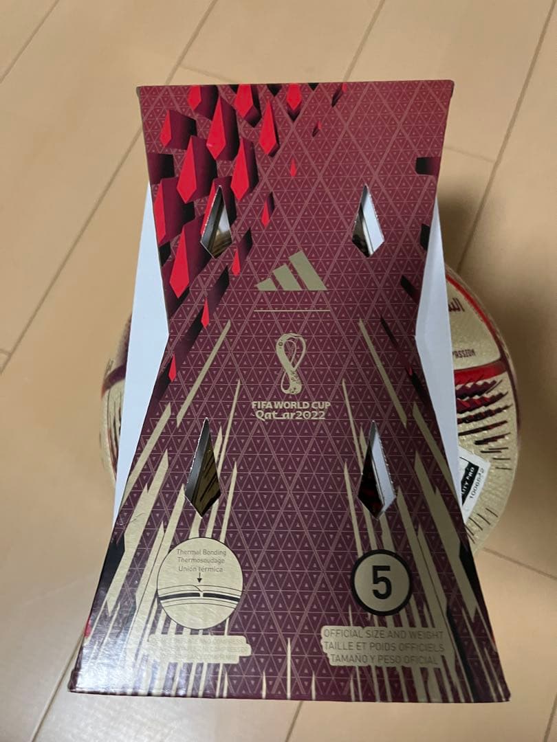 adidas 2022カタールワールドカップ決勝公式試合球 アルヒルム　値下げ⭕️