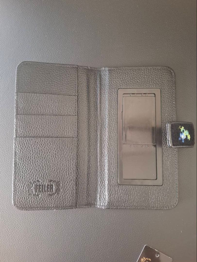 FEILER フェイラー　スマホケース　新品・未使用　箱・紙袋付き