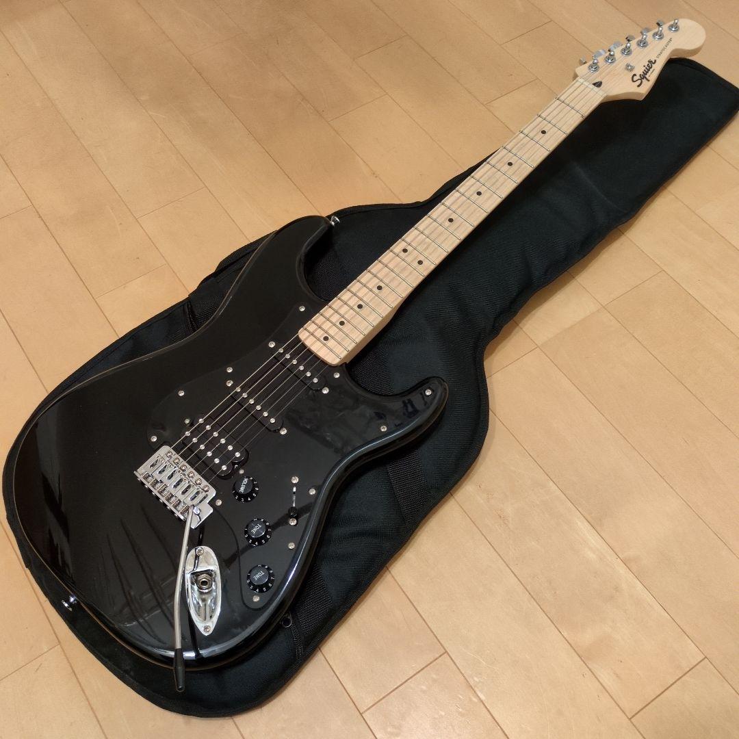Squier Stratocaster ブラック