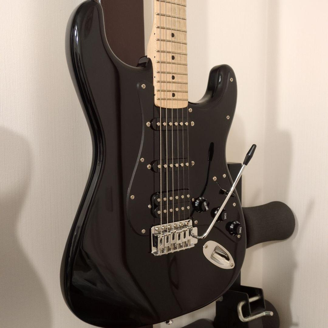 Squier Stratocaster ブラック