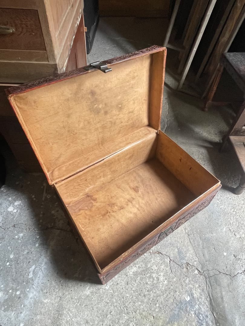 中国　アンティーク　トランク　骨董　古美術