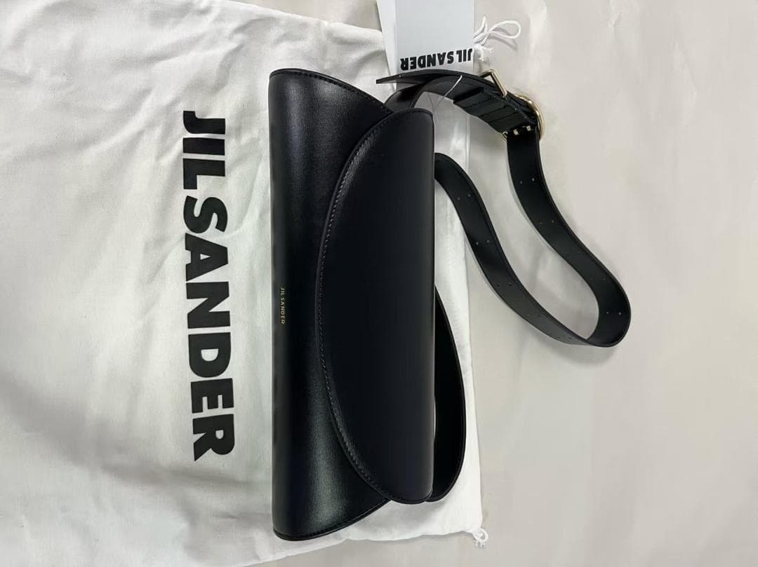 美品✨ブラックレザーショルダーバッグ