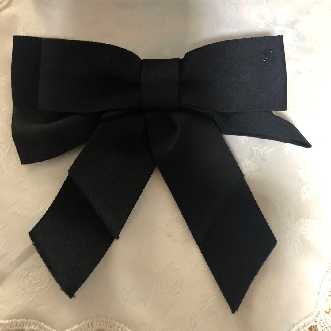 シャネル　シルクリボンブローチ