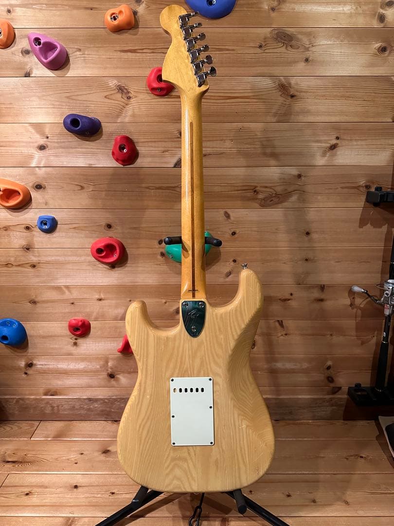 Fender japan Stratocaster 93年モデル　ST72