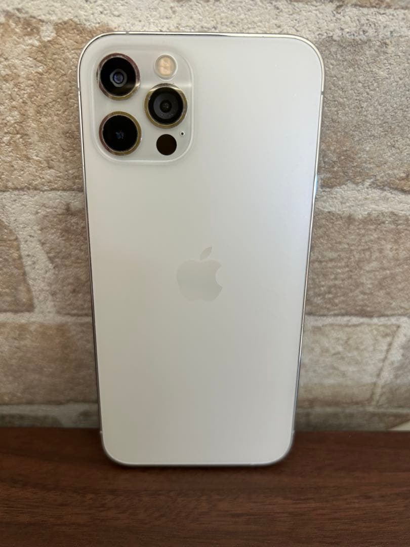 iPhone 12 pro シルバー 256 GB