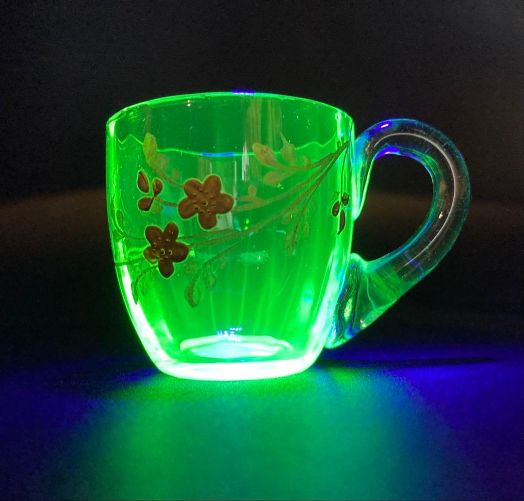 ウランガラス　グラス