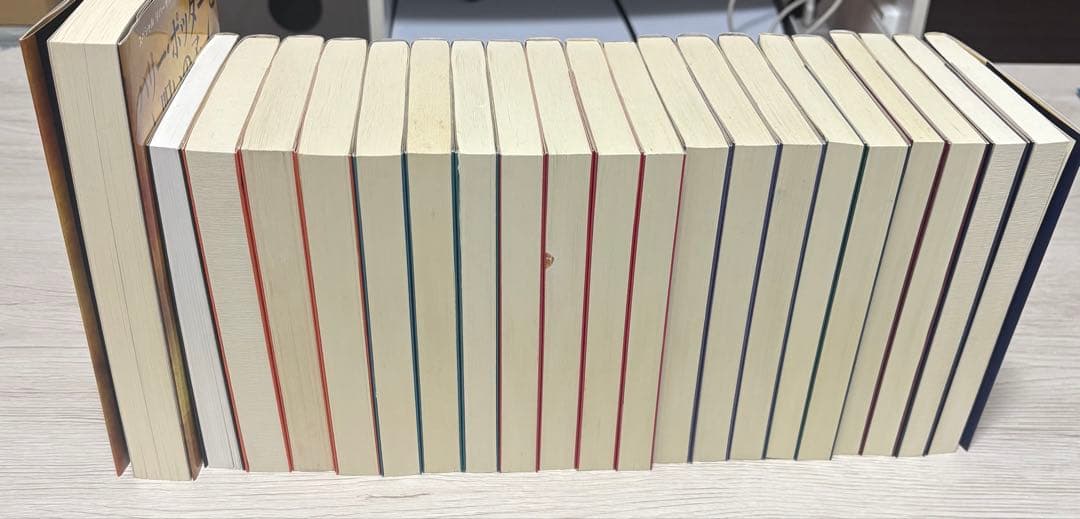 ハリーポッター文庫版 1-19巻&吟遊詩人ビートルの物語&呪いの子(第1.第2)