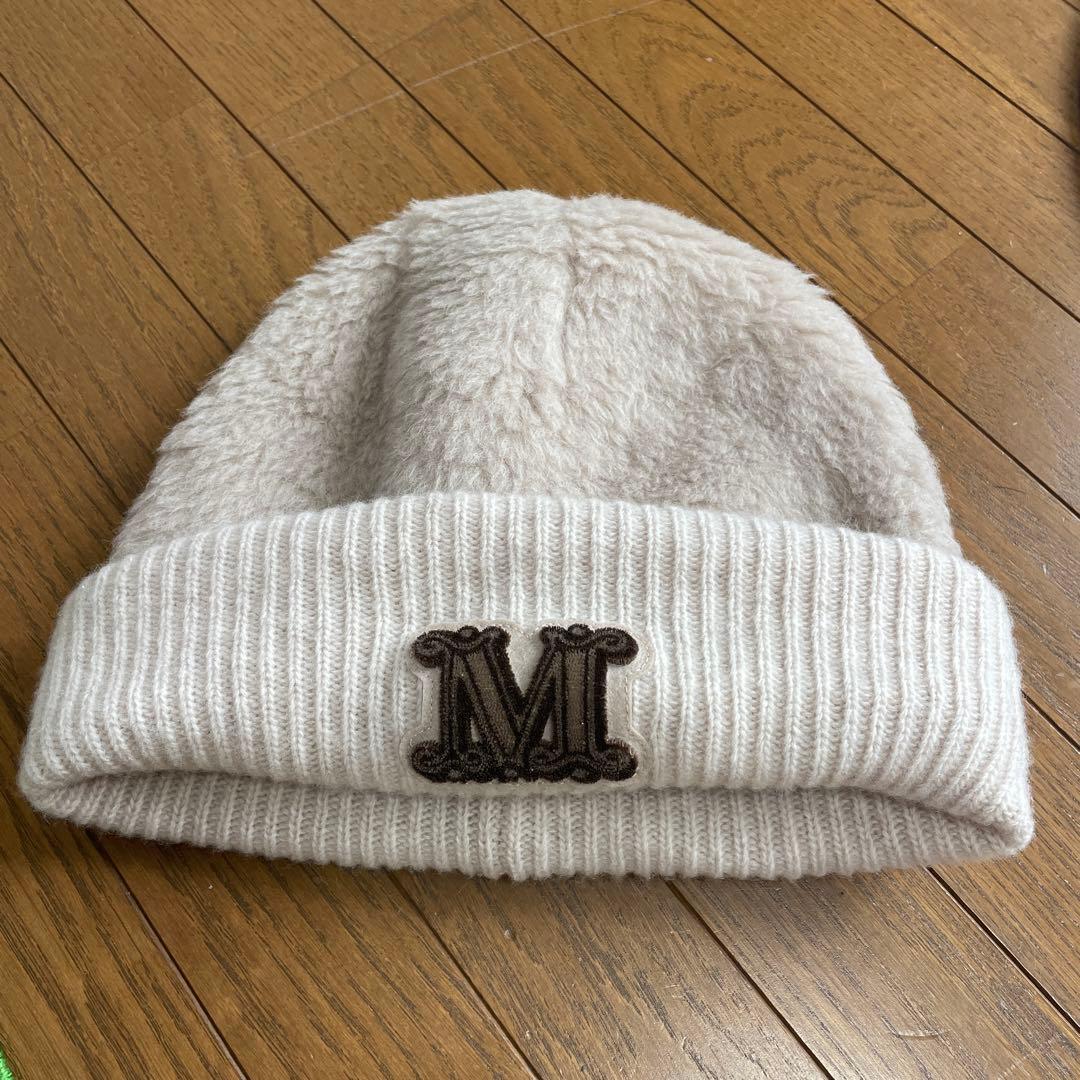 マックスマーラ　ニット帽　ロゴニット