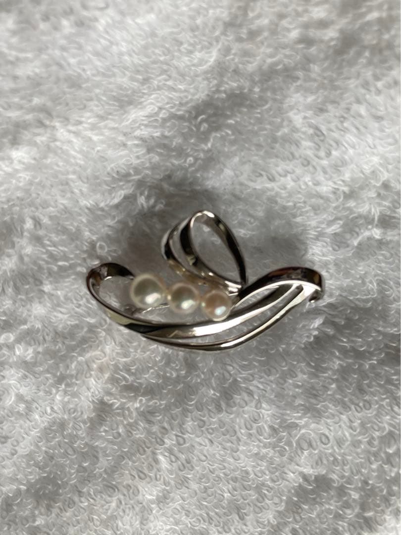 美品です❤︎ ミキモト　パール　本真珠　ブローチ　②