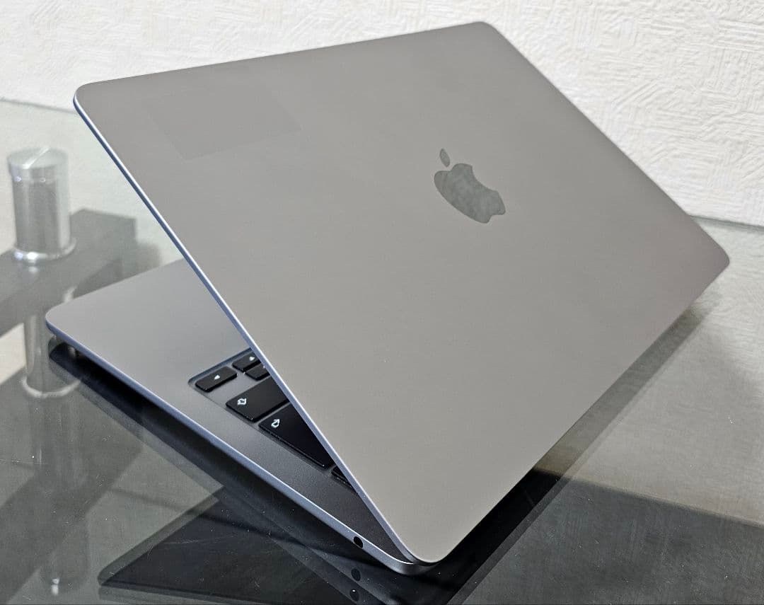 Apple MacBook Air 13インチ 2022 512GB 16GB