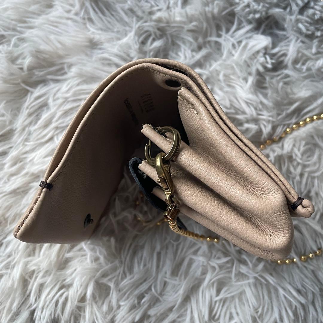 【未使用級】モキップ ミニパース ショルダーウォレット ガルーシャ