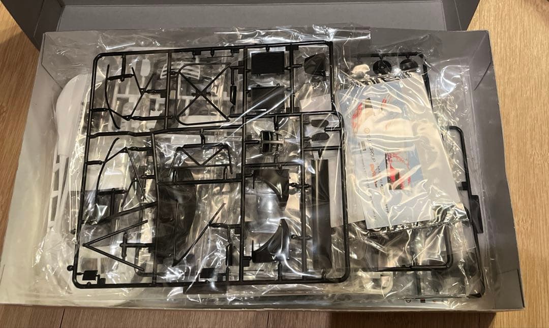 PACIFIC RACINGxラブライブ！ マクラーレン MP4-12C GT3