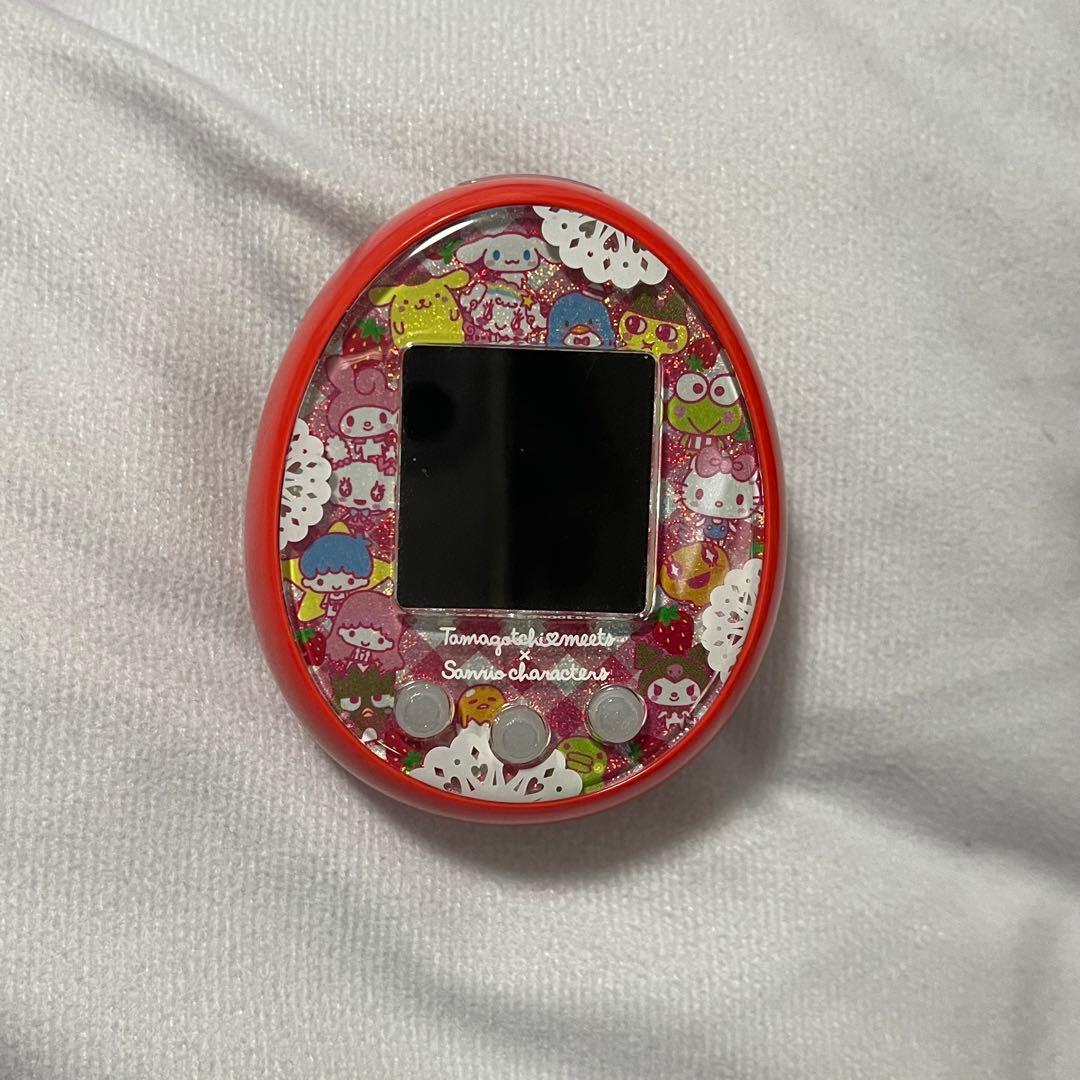 たまごっちみーつ サンリオキャラクターズ レッドBANDAI 箱無