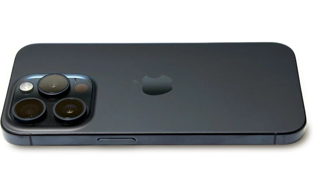 【美品】iPhone15Pro 128GB ブルーチタニウム