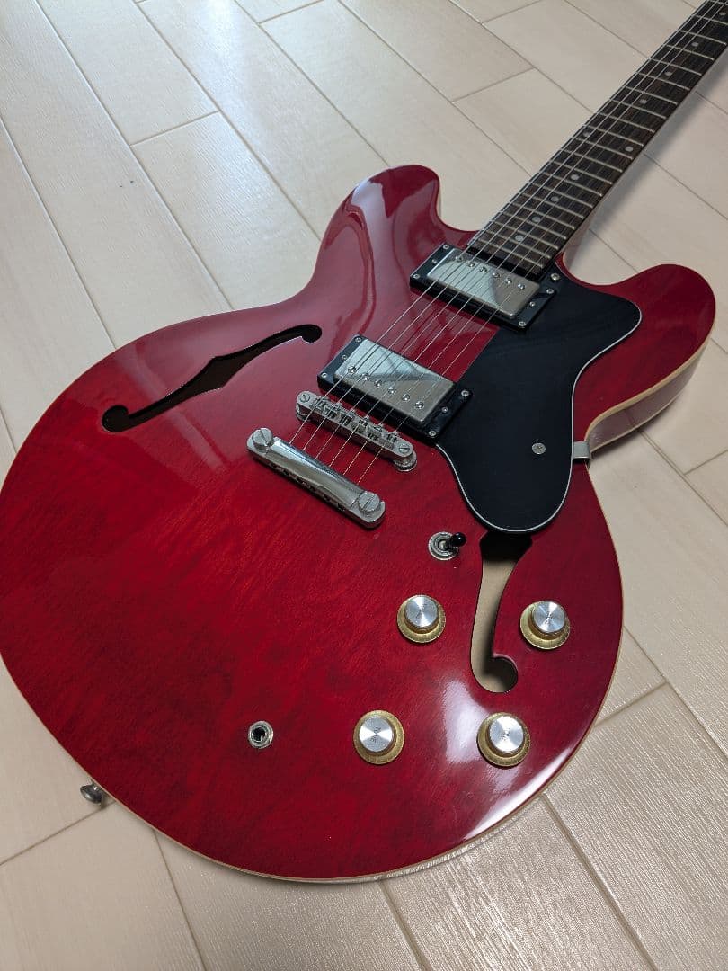 Epiphone Dot セミアコースティックギター