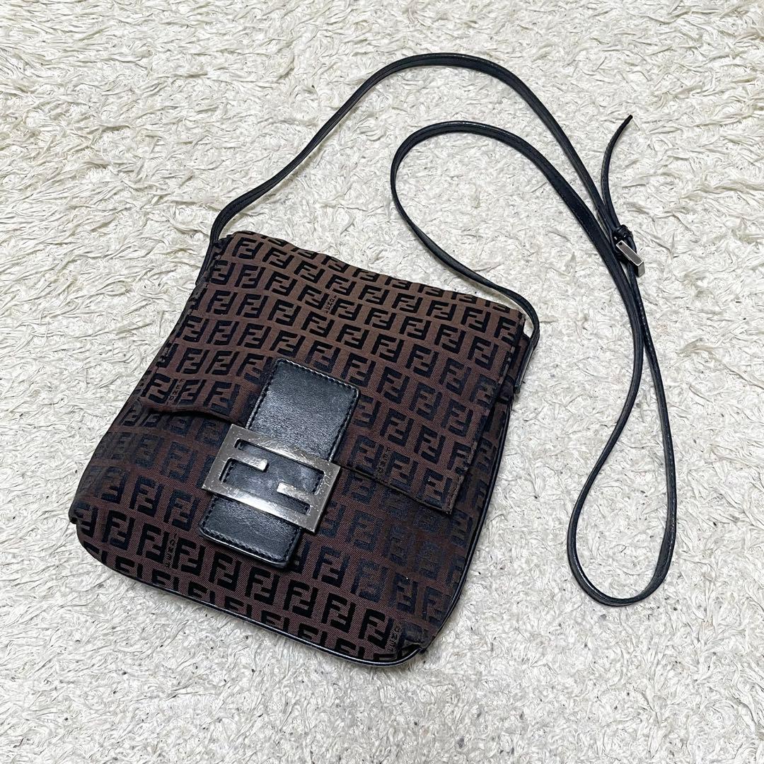 【良品】フェンディ　ショルダーバッグ　ポシェット　レザー　キャンバス　ズッキーノ