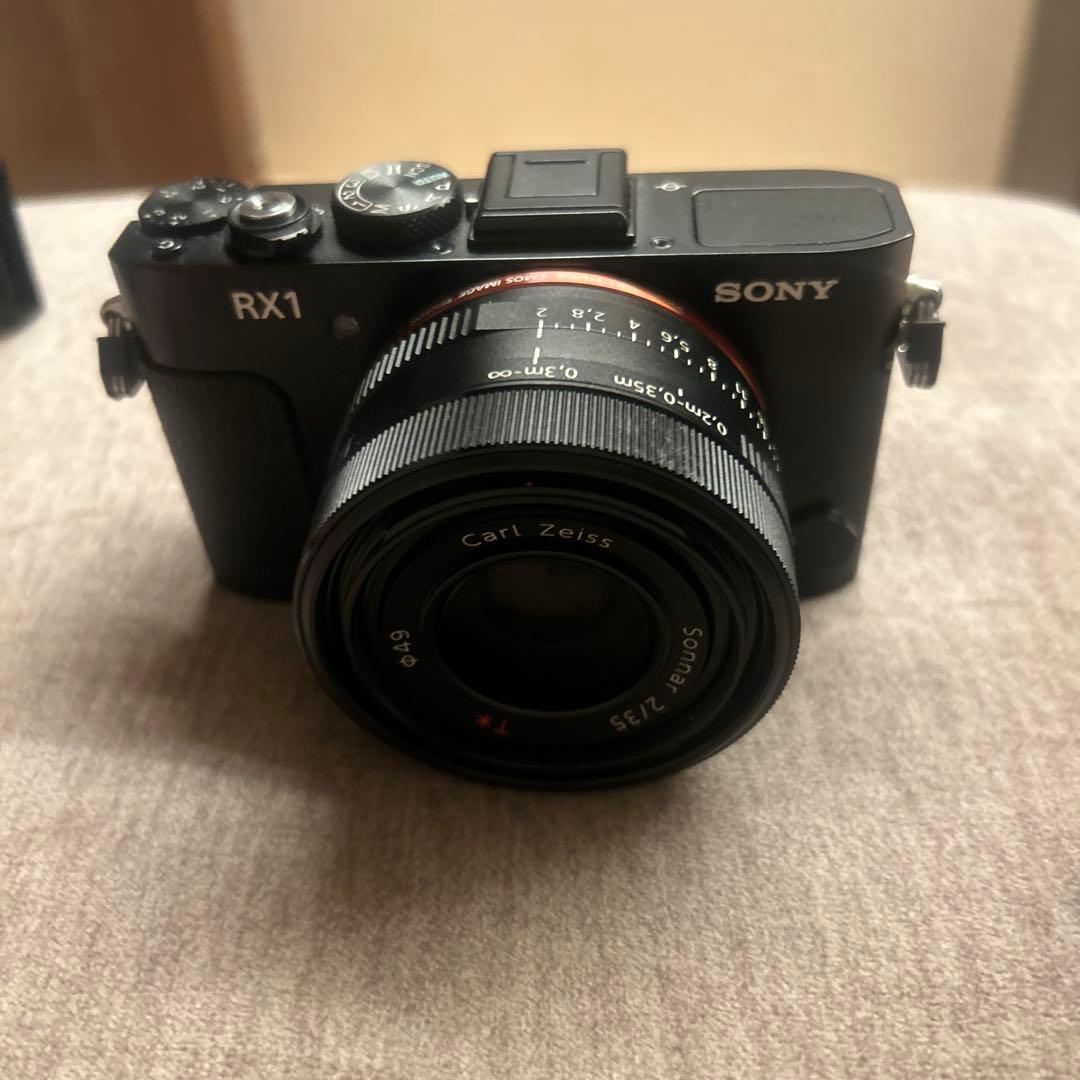 Sony RX1 デジタルカメラ Carl Zeissレンズ付き