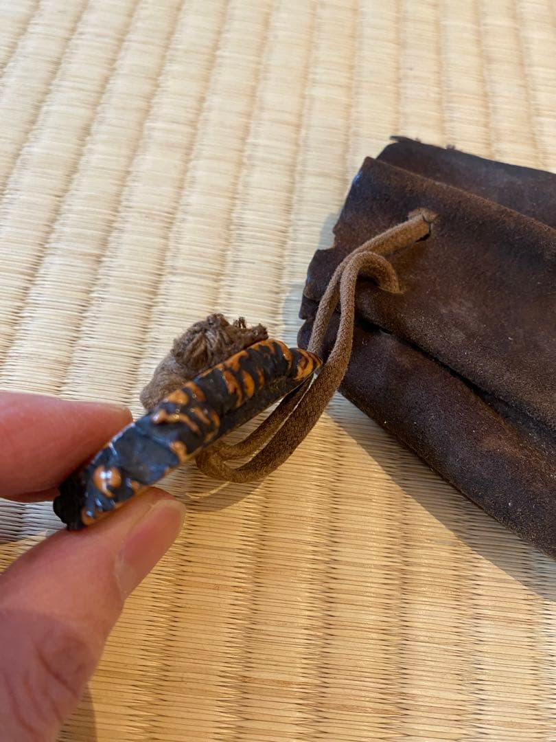 革製小袋セット　根付　緒締め　緒締玉
