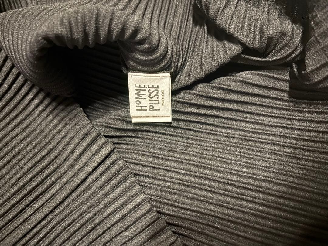 【HOMME PLISSE】ノースリーブ タンクトップ 3