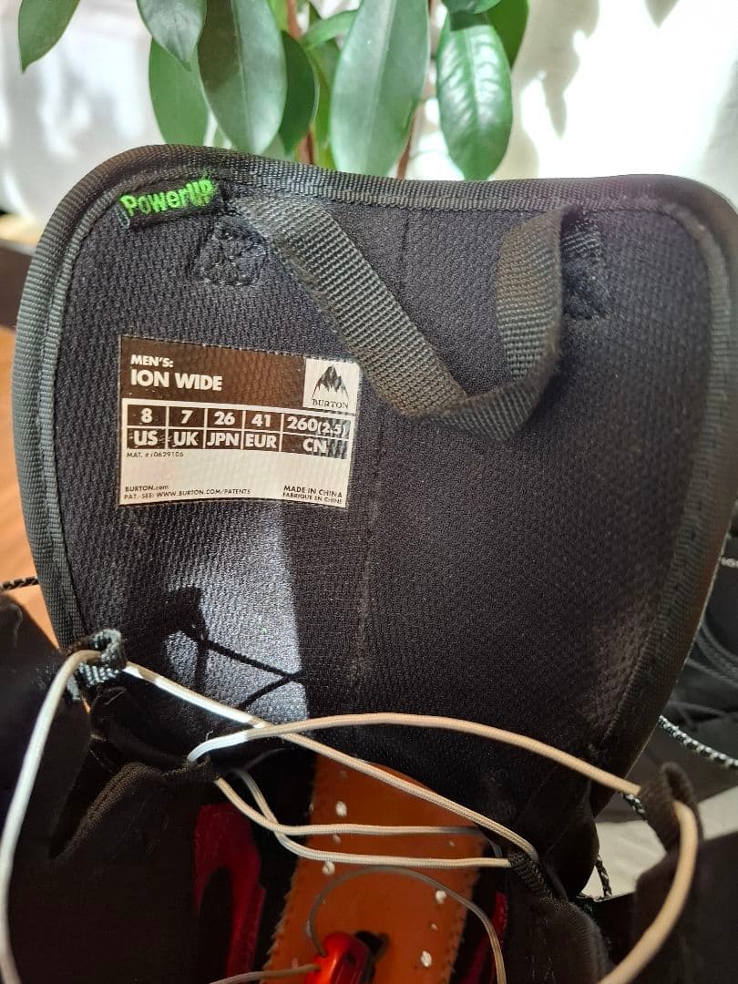 BURTONバートンion(ほぼ新品／インソール新品)スノーボードブーツ黒