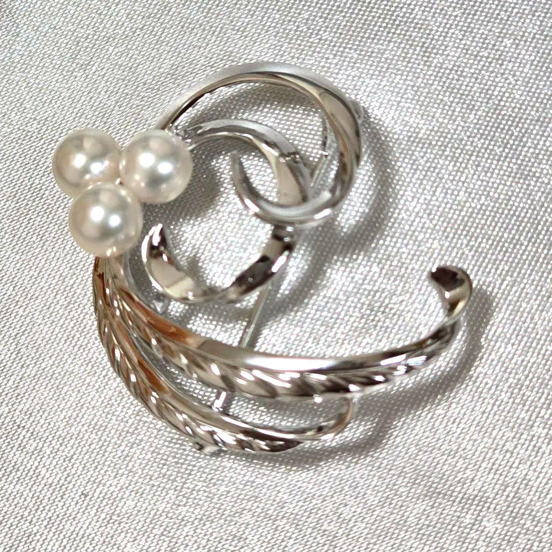 美品✨TASAKI タサキ 3珠パールブローチ シルバー 　S刻印