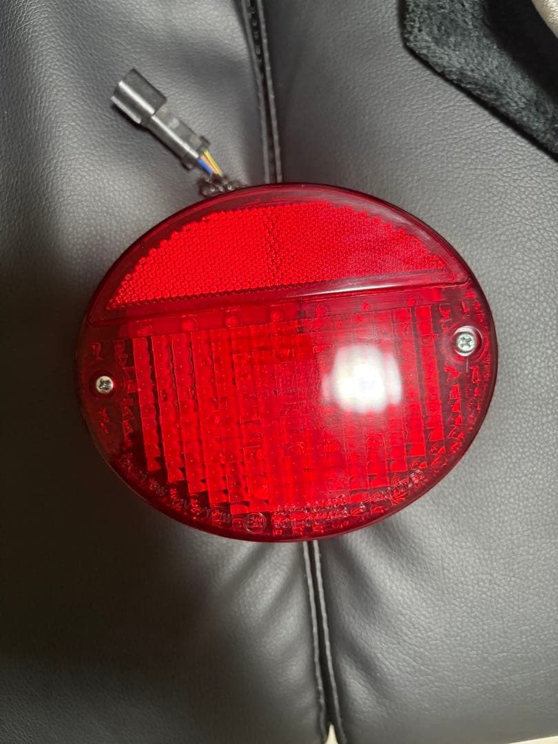 サンタ　z900rs pmcスライトリアフェンダー専用　z2テールランプ