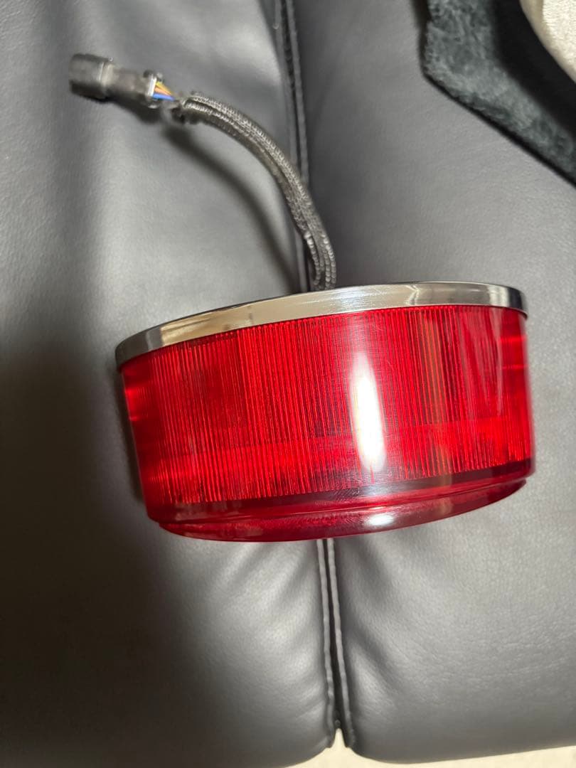 サンタ　z900rs pmcスライトリアフェンダー専用　z2テールランプ